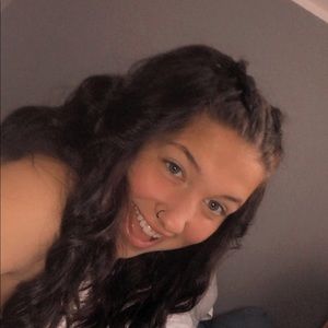 Meet your Posher, Selah